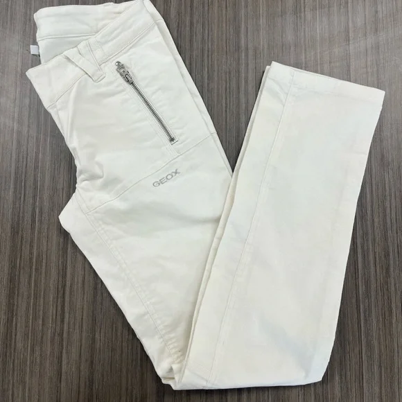 Geox - Picture 1 of 2